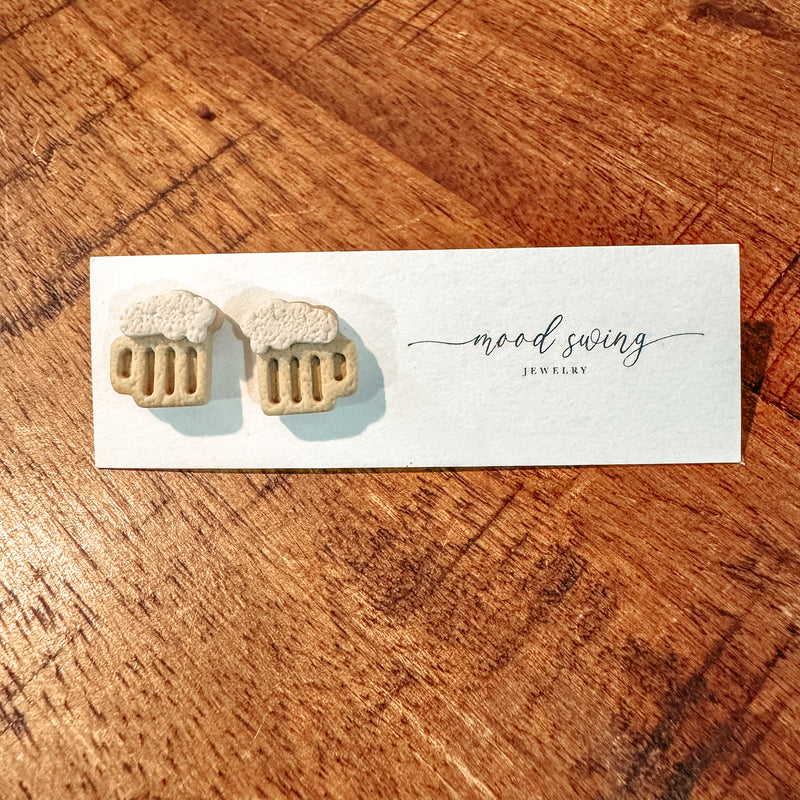 Cheers with a Beer Studs