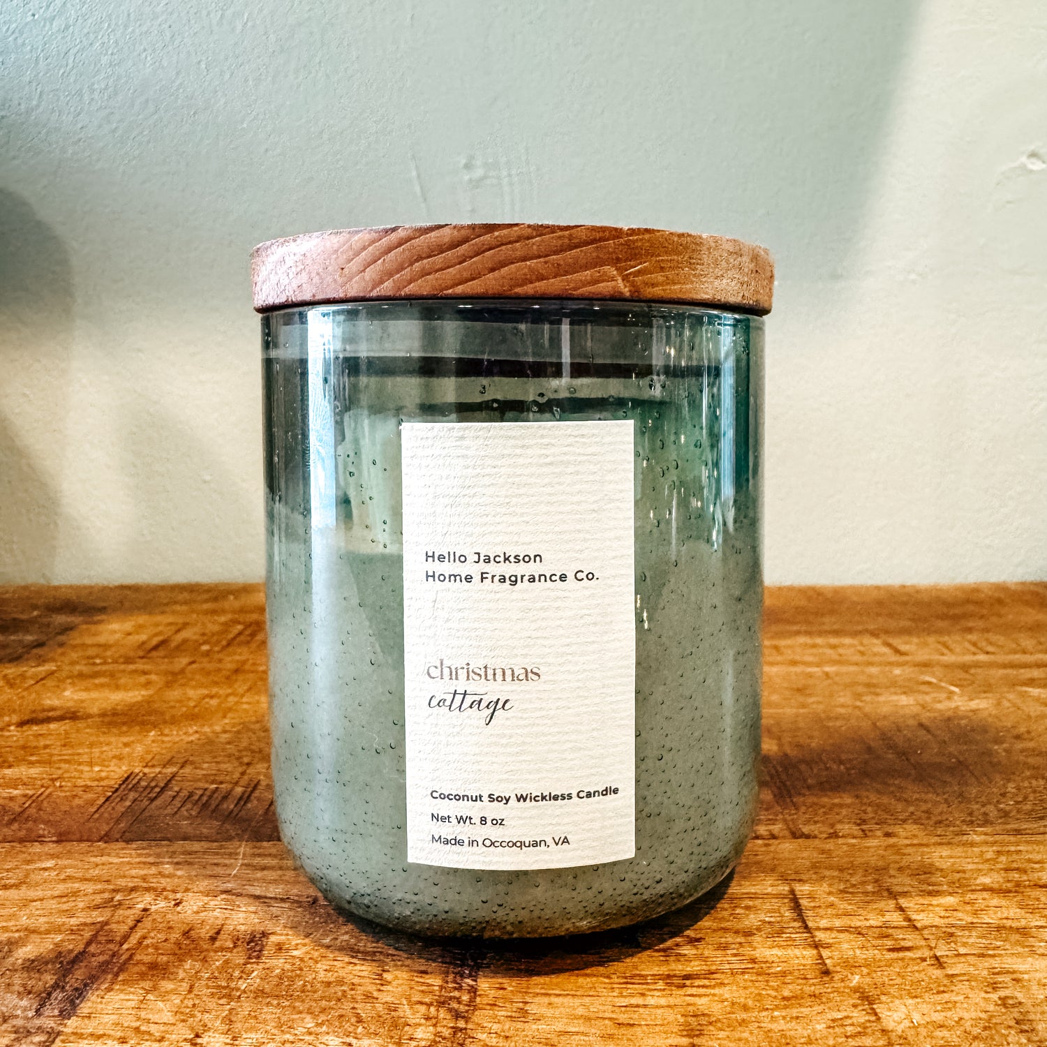 Christmas Cottage Wickless Candle