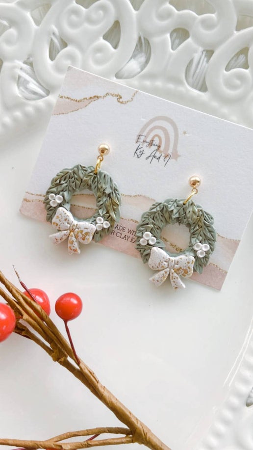 Winter Wreath Earrings