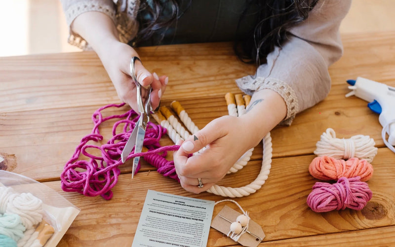 DIY Macrame Rainbow: Neutral