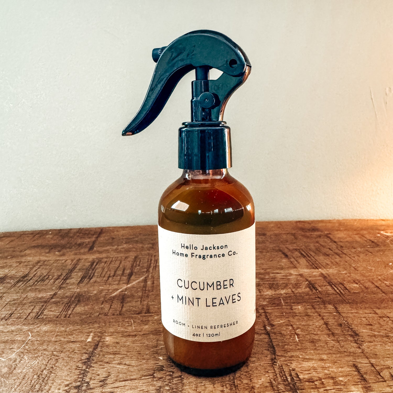 Cucumber + Mint Leaves: Room + Linen Refresher