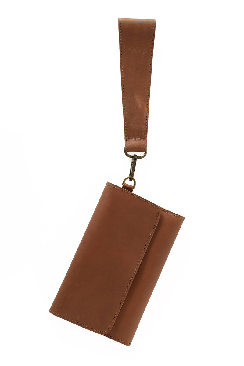 B+H Leather Wallet Wristlet in Cognac